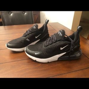 Nike AirMax 270’s